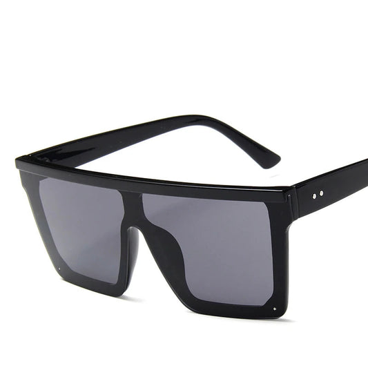LUNETTE DE SOLEIL CARRE OFFRANT UNE PROTECTION UV400 NOIR - THT